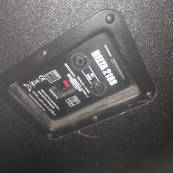 Dual 18" Subwoofers