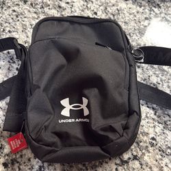 Under armor cross body bag