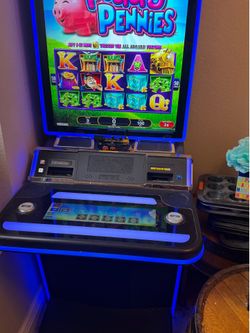 ALL ABOARD Piggy Pennie’s slot machine