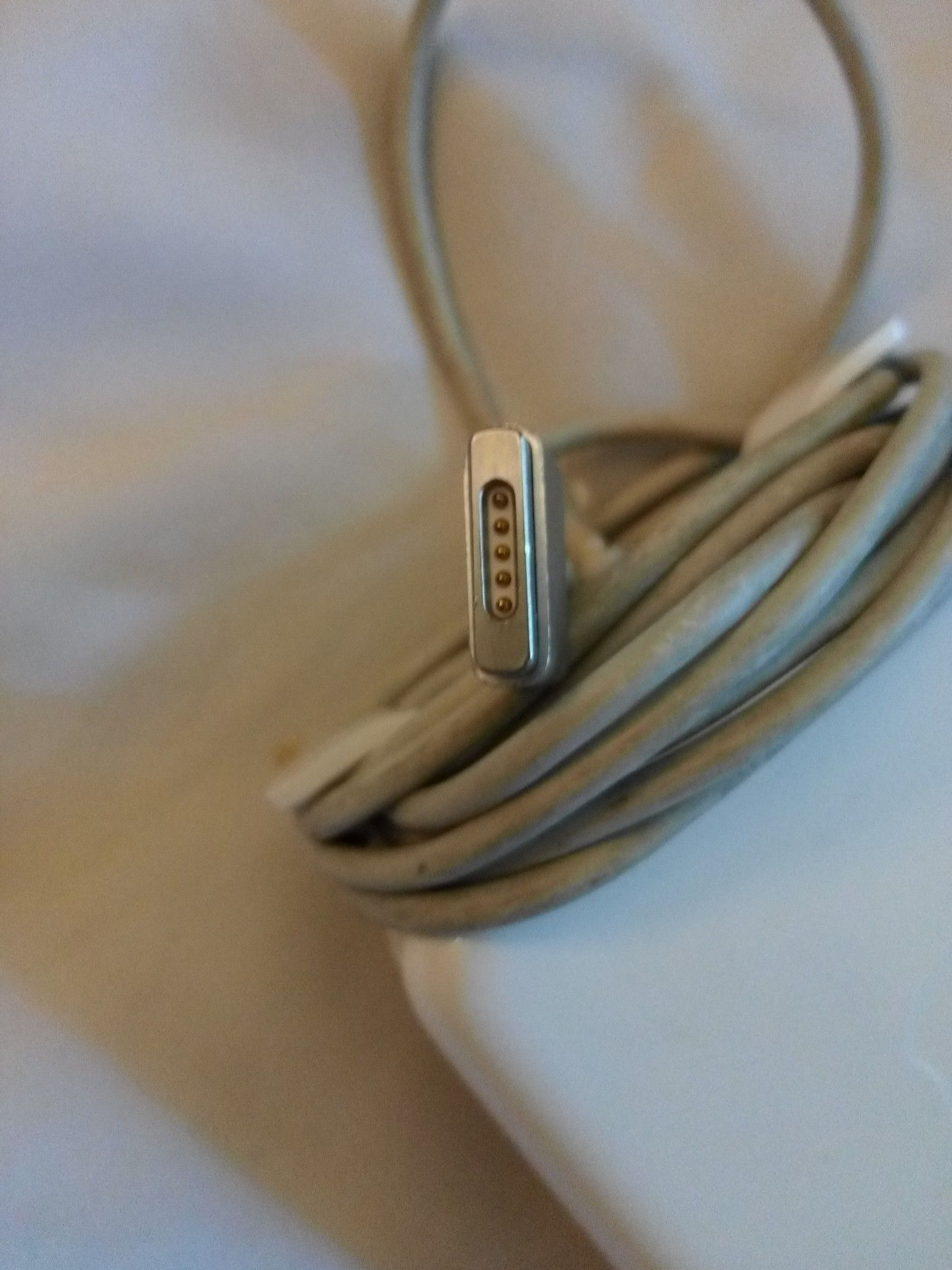 APPLE AC ADAPTER MAGSAFE 2 POWER ADAPTER MACBOOK AIR 45W 14.85V - 3.05A