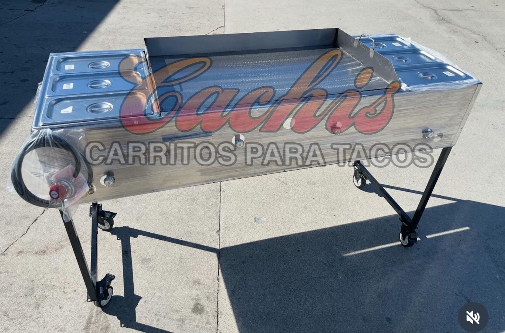 Plancha De 36” 6 Charolas Baño María Incluye Manguera 36” Griddles 6 Warming Trays Includes Hose