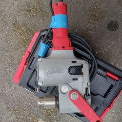 Milwaukee 90 Degree Drill 1/2" Chuck