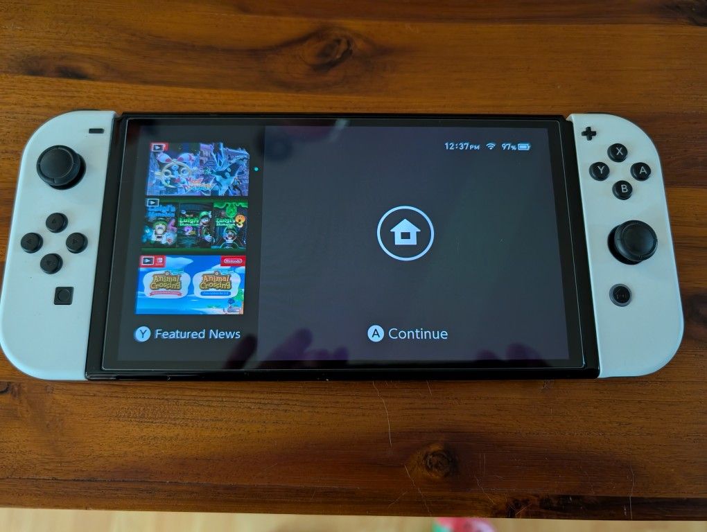Nintendo Switch OLED - White