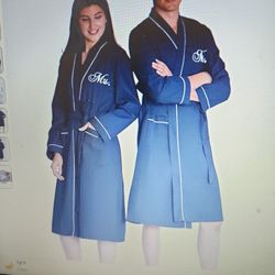 AW Bridal His And Hers Robe Giftset