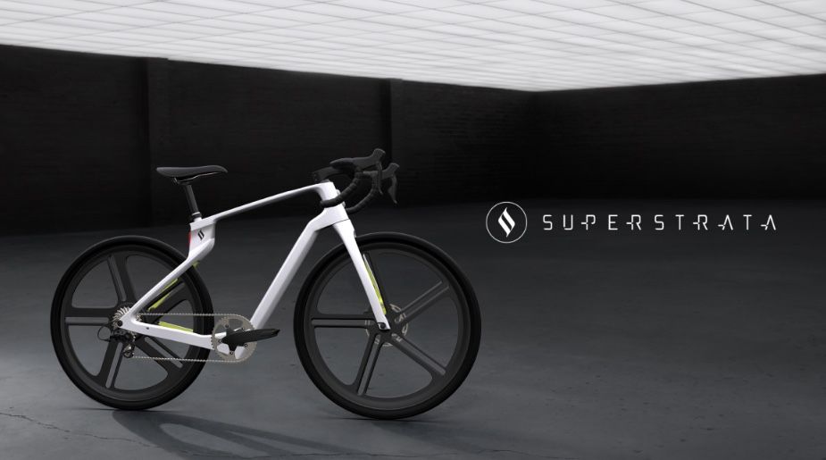 Superstrata Electric Carbon Fiber 3D Printed Bike New In Boxer