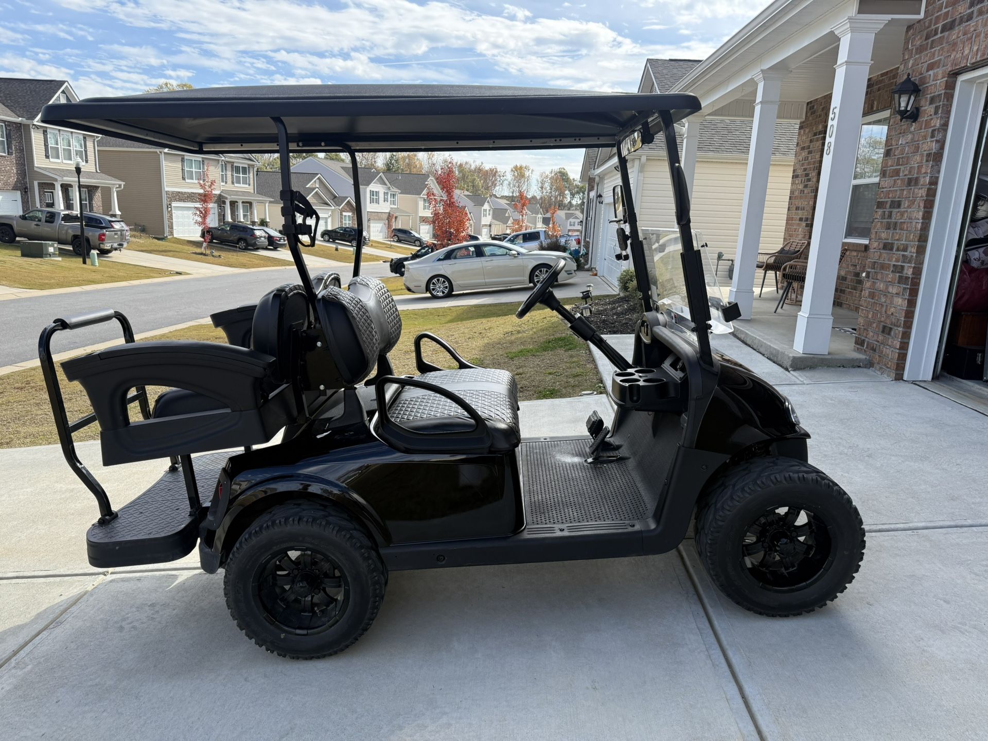 EZGO RXV Golf Cart - Electric