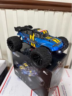 Rhyror 1/16 scale dual motor fast remote control car