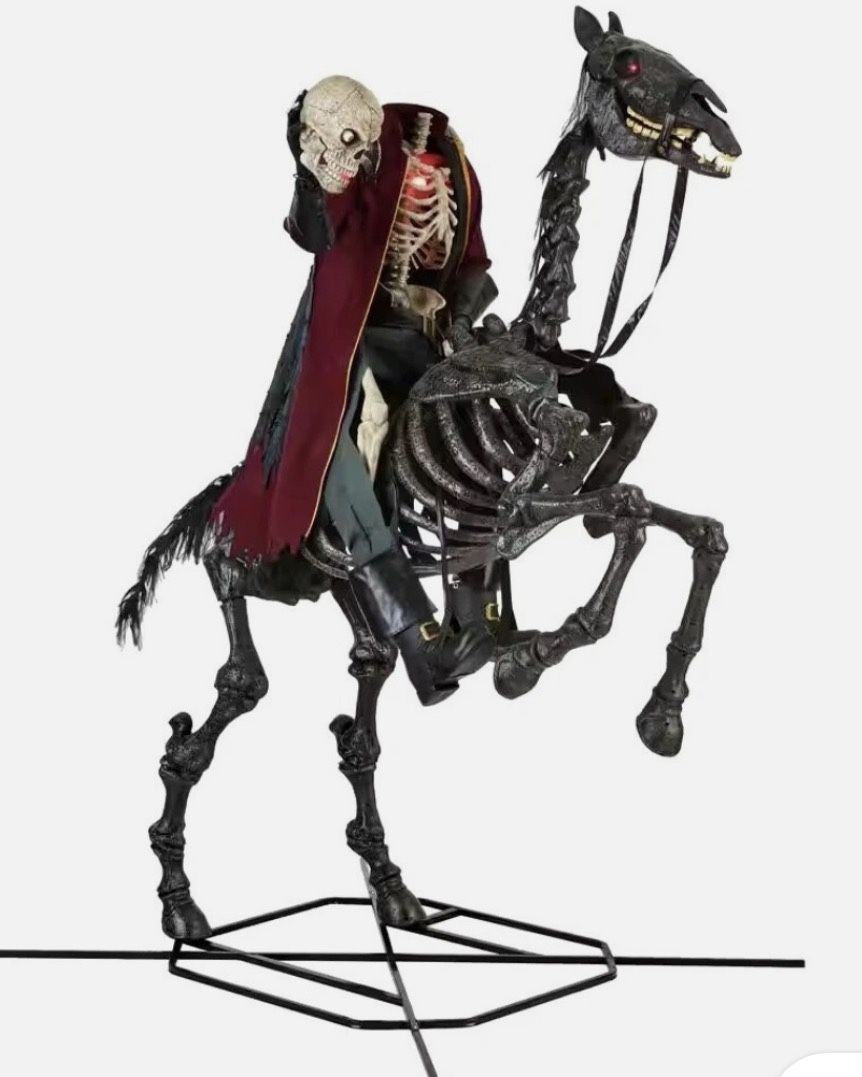8.5 ft. Giant-Sized Animated LED Knight Dullahan Home Depot Headless Horseman