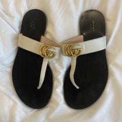 Gucci Thong Sandles 38.5 AUTHENTIC 