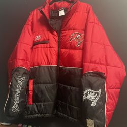 Rare Vintage Reebok NFL Tampa Bay Buccaneers Embroidered Zip Up Jacket With Arm Pockets Men’s 2XL 