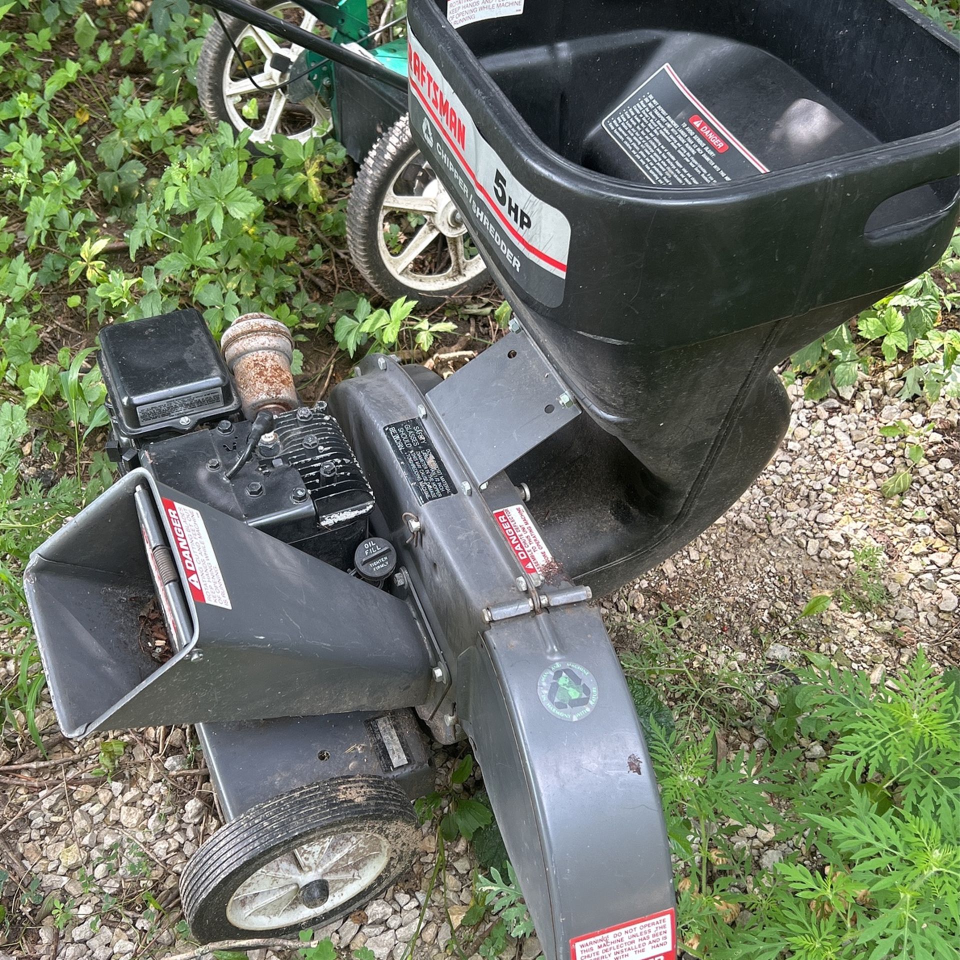 Wood Chipper Craftsman 5 Hp Chipper Shredder Briggs &amp; Stratton Motor ...