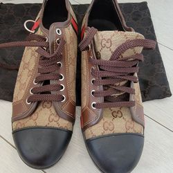 Gucci  Men Shoes Size  9.5