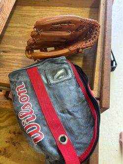 Wilson baseball glove