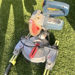 RYOBI 7-1/4" COMPOUND MITER SAW and miter saw stand