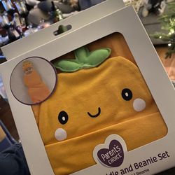 Baby Swaddlers  and Beenie Sets