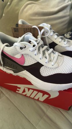 Nike air max size 6Y shoes new