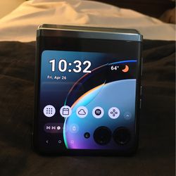 Motorola Razr+ (plus)  2023 