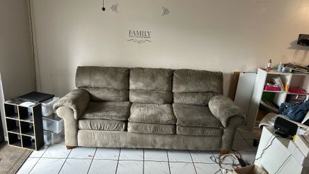 Pull out coach