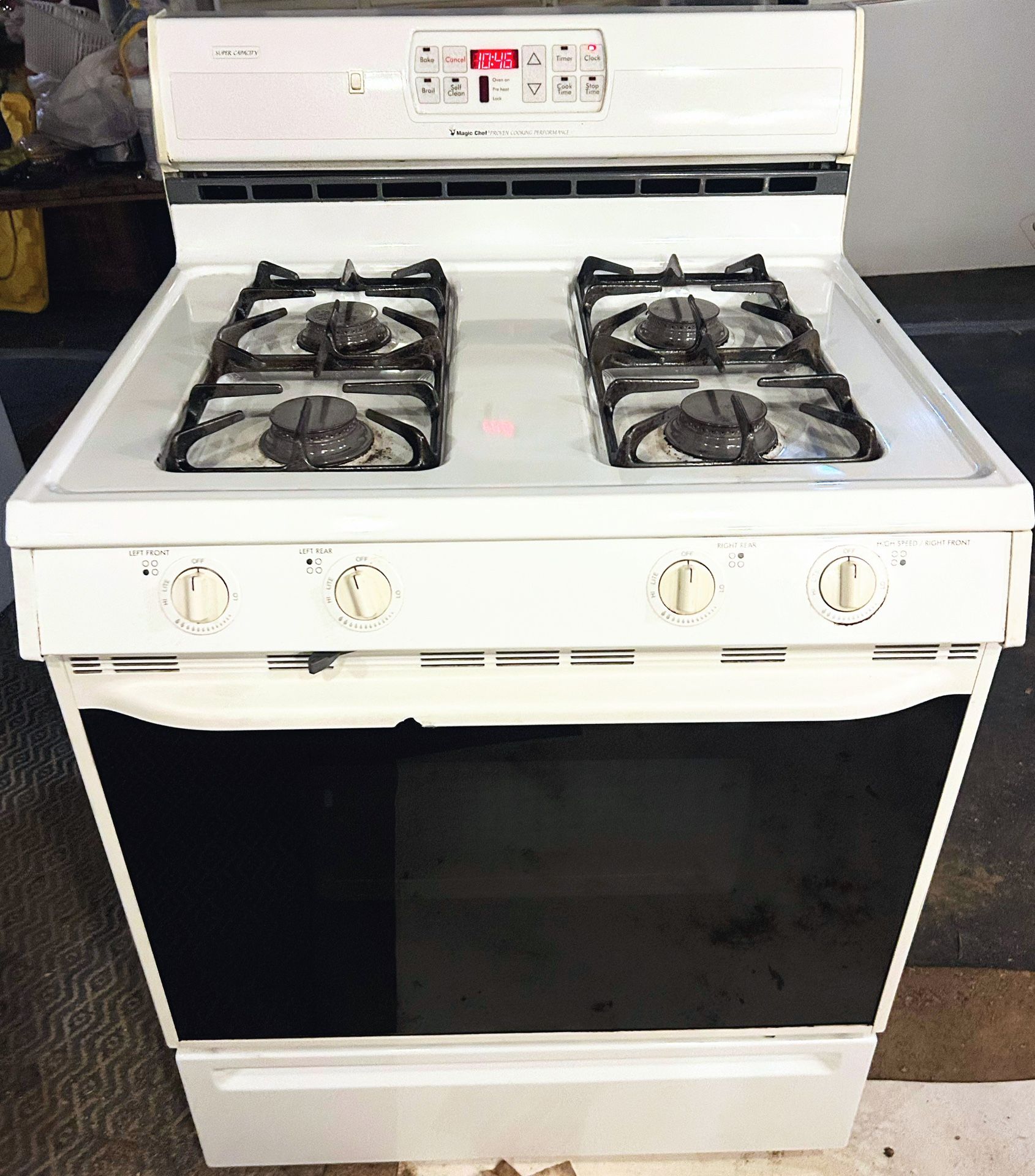 MAGIC CHEF 30” GAS STOVE