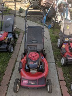 Toro self propelled lawnmower