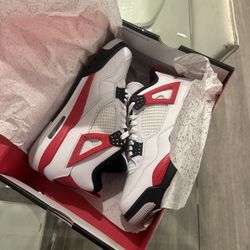 Jordan 4 Retro