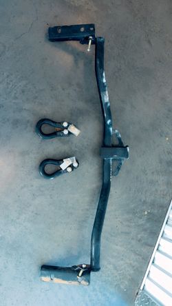 U-Haul Towing Hitch Receiver 4000 lbs capacity.