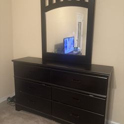 Chest Drawer Like Brand New 