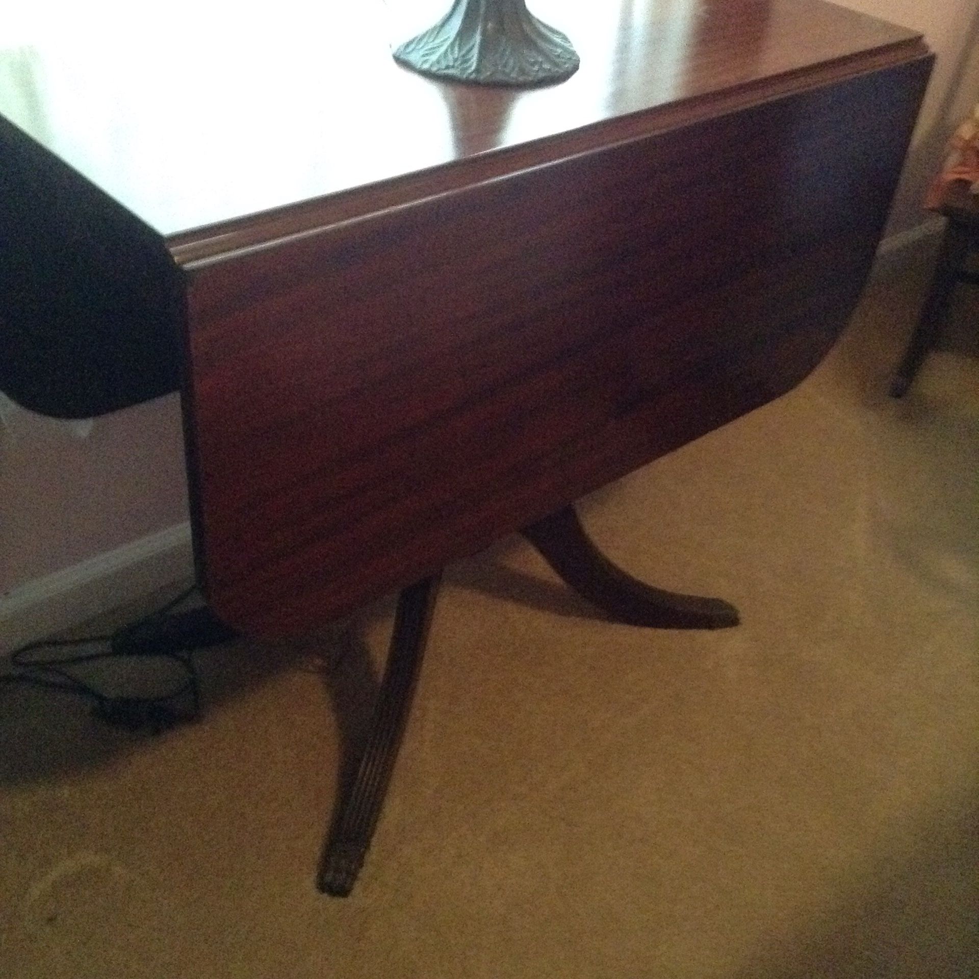 Duncan Phyfe Drop leaf Table