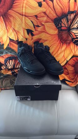 Jordan 4’s