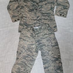 Military Air Force Apparel / Gear