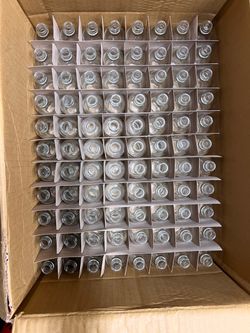 2 oz Clear Glass Boston Round Bottles – Box of 140 – 20-400 Neck – Brand New