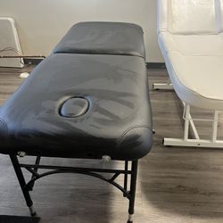 Massage aesthetician bed