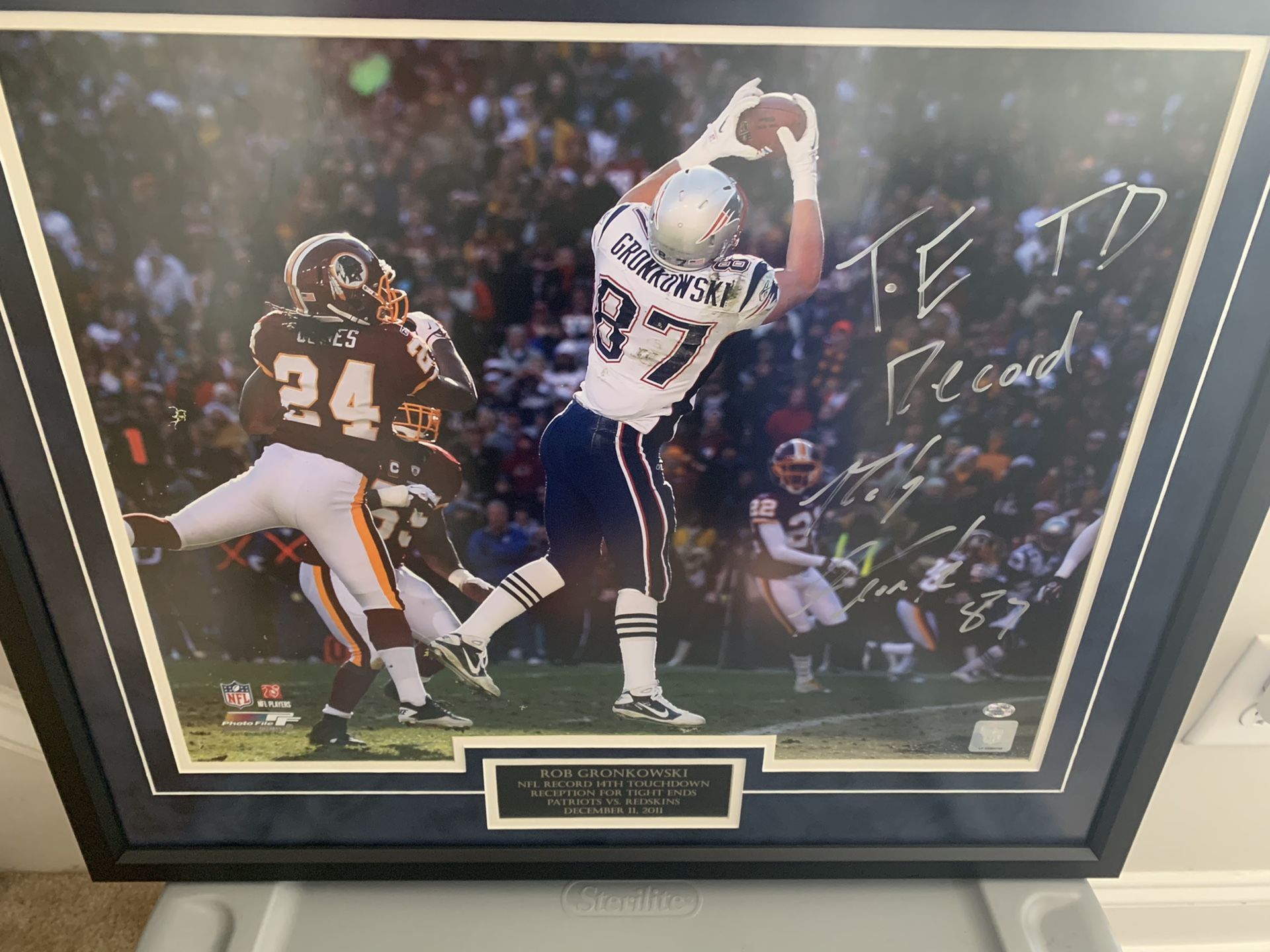 Rob Gronkowski signed 16x20 TD record photo
