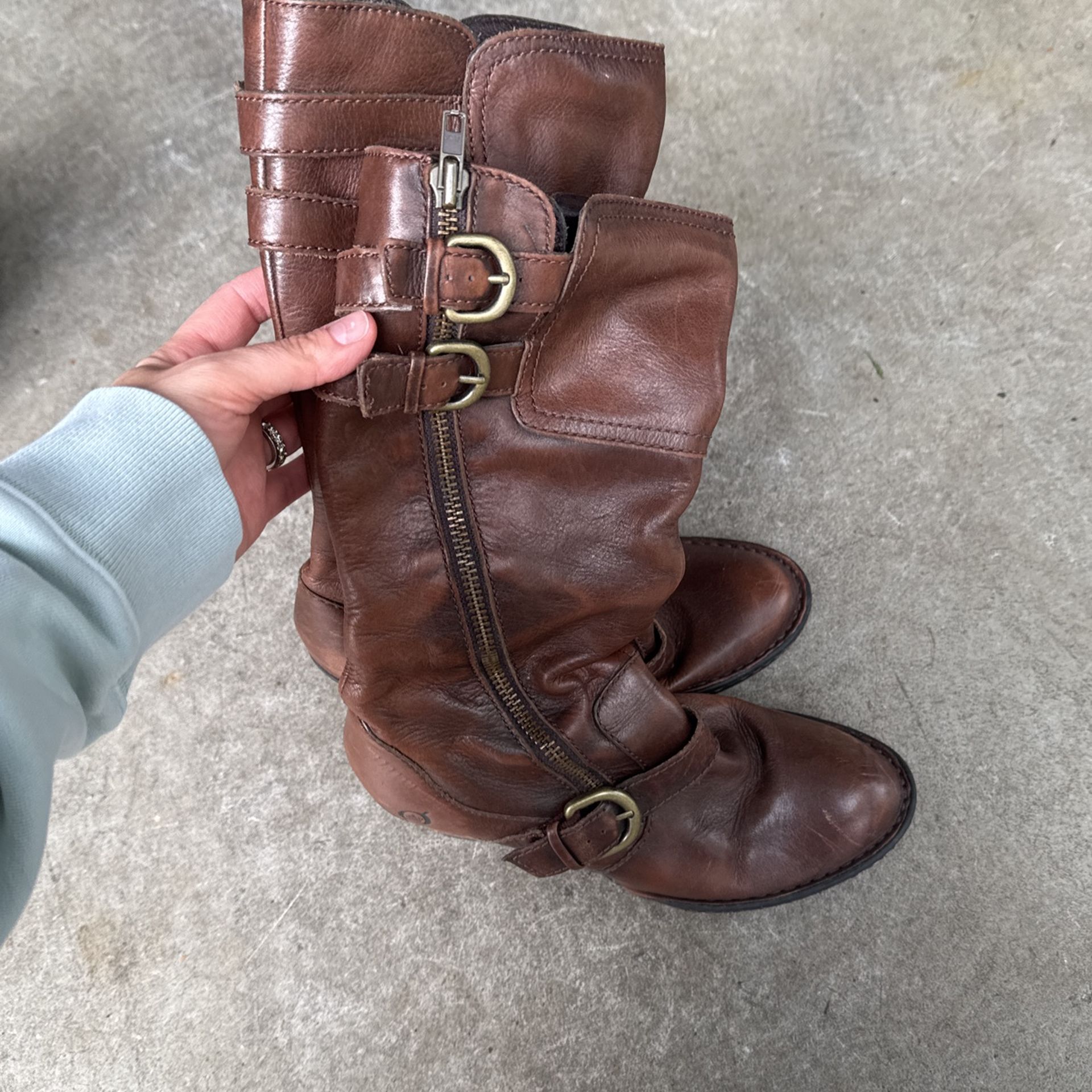 Beautiful Brown Winter/Fall Boots (6.5)