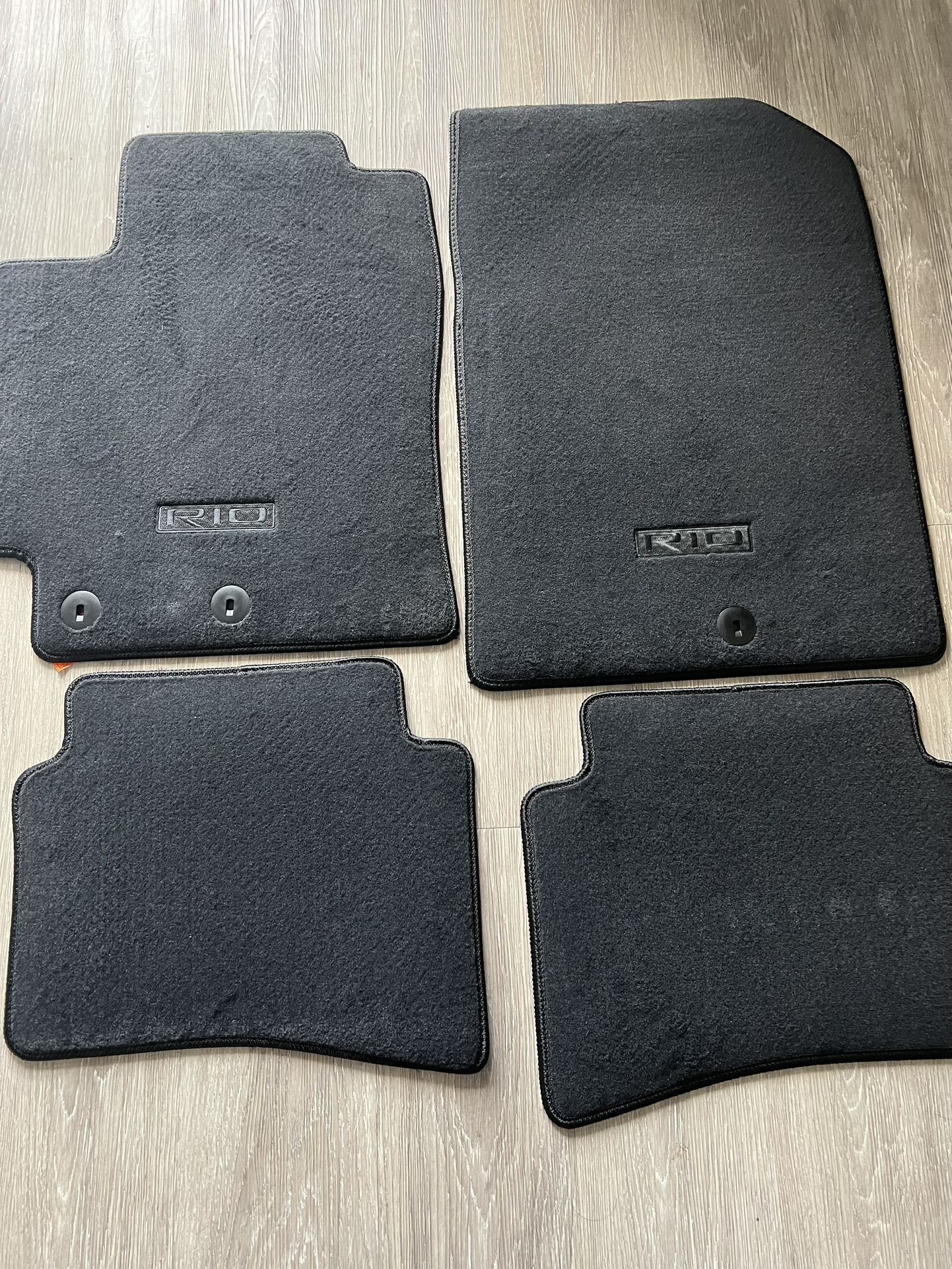 New Kia Rio Floor Mats