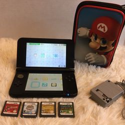 Nintendo 3DS XL Black with games, Mario Case and charger