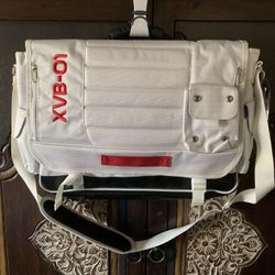 NWT Think Geek 2001 A Space Odyssey Messenger Bag