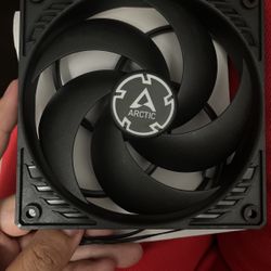 NEW Arctic P12 PWM PST 120mm Fan