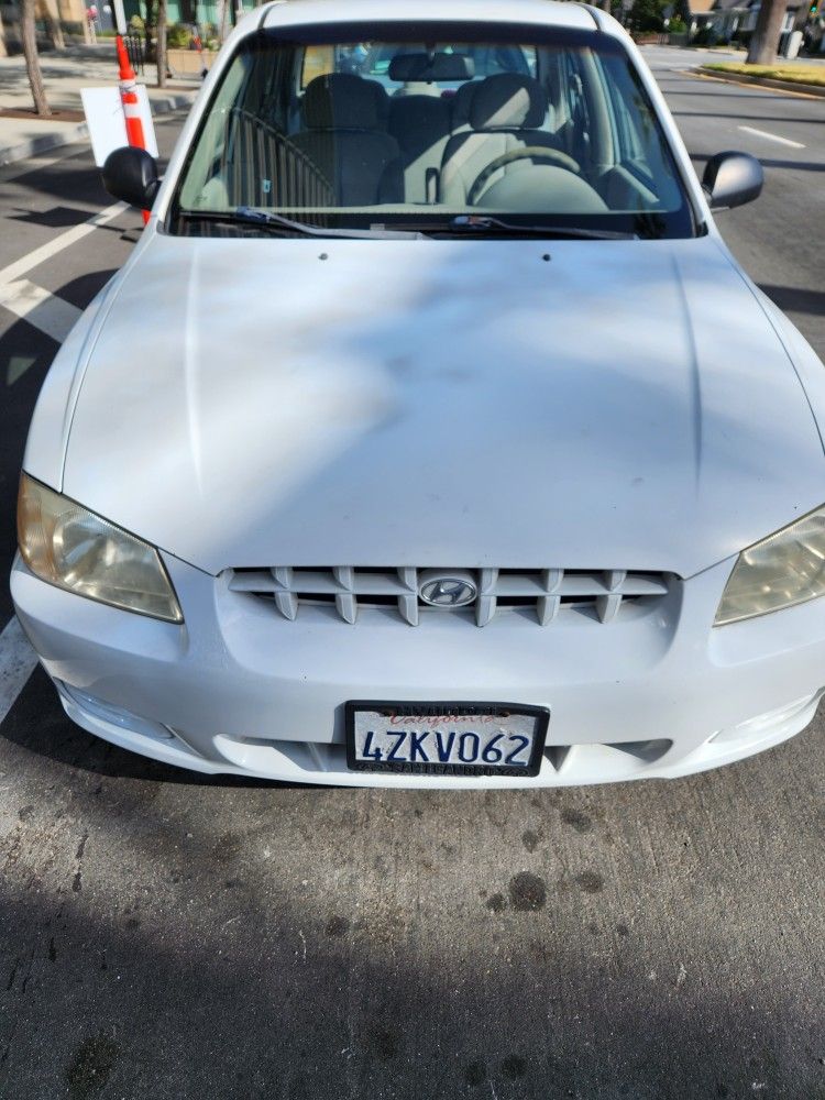 2001 Hyundai Accent