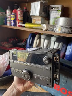 Chevy express radio