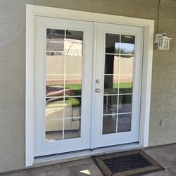 Brand New Patio Double French Doors 10-lite With The Internal Grills Energy-efficient Doors