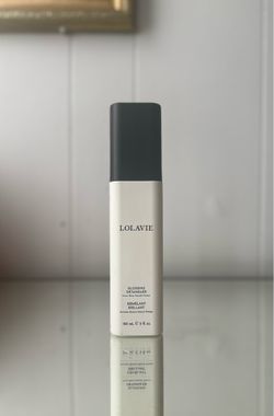 LolaVie Glossing Detangler ✨ Jennifer Aniston Haircare
