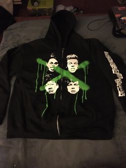 5SECONDS OF SUMMER ZIP UP
