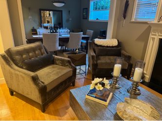 Like new hardly used accent chairs