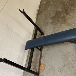 Wide Grip Bench 