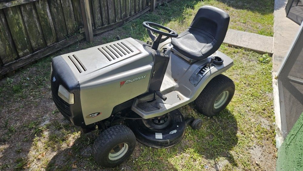 Murray Riding Lawn Mower