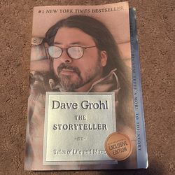 Dave Grohl the storyteller Book Paper back cover
