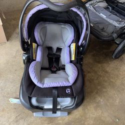 Baby Trend Secure Snap Tech Infant Car Seat, Lavender Ice. 