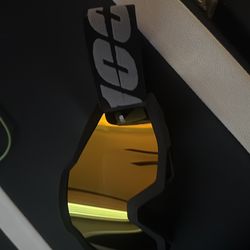 100% goggles