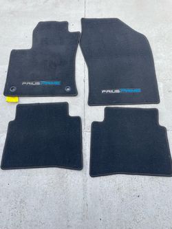 Toyota Prius Prime 2017 - 2020 Carpet Floor Mats Set Genuine OEM -